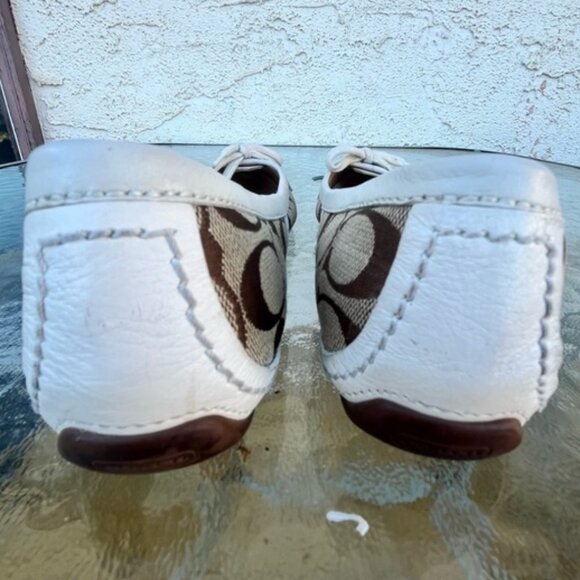 Coach White and Brown Flats - Picture 6 of 16